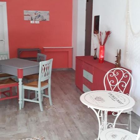 La Rezztella Bed and Breakfast Fondi Exteriör bild